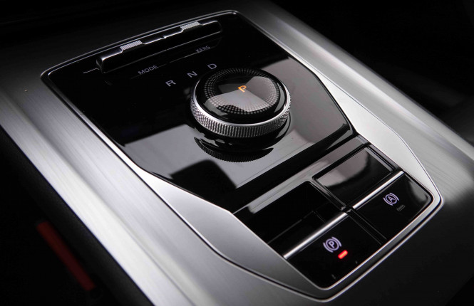 MG_MG_MG5_2550856_68.jpg MG_MG_MG5_2550856_68.jpg