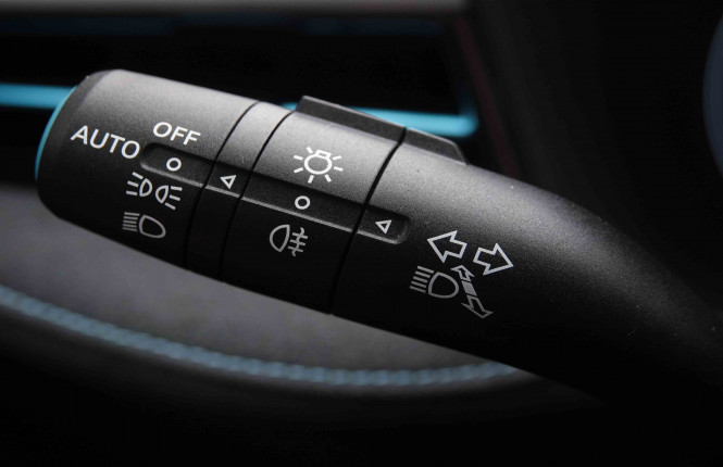 MG_MG_MG5_2550856_70.jpg MG_MG_MG5_2550856_70.jpg