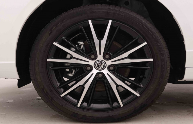 MG_MG_MG5_2550856_76.jpg MG_MG_MG5_2550856_76.jpg