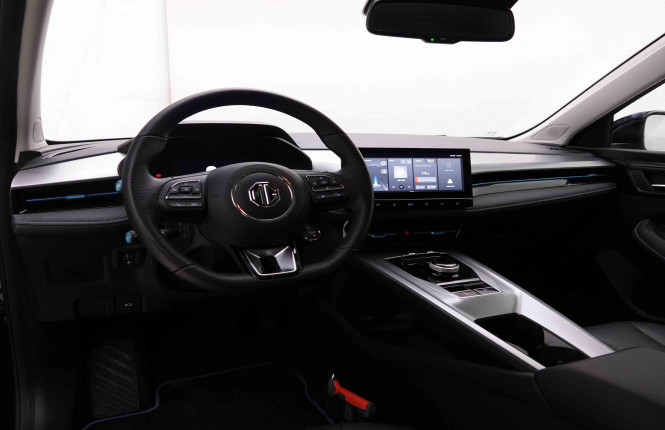 MG_MG_MG5_2551679_7.jpg MG_MG_MG5_2551679_7.jpg