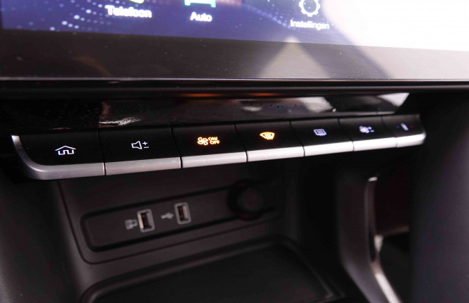 MG_MG_ZS_2548950_14.jpg