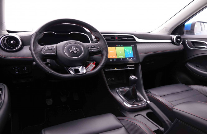 MG_MG_ZS_2550278_7.jpg