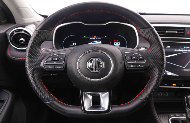 MG_MG_ZS_2550701_8.jpg