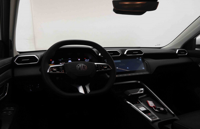 MG_MG_ZS_2652179_37.jpg MG_MG_ZS_2652179_37.jpg