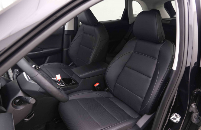 MG_MG_ZS_2652191_64.jpg MG_MG_ZS_2652191_64.jpg