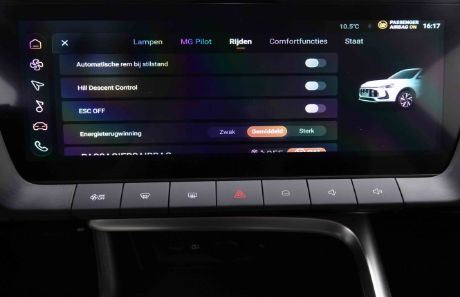 MG_MG_ZS_2652191_70.jpg MG_MG_ZS_2652191_70.jpg