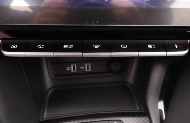 MG_MG_ZS_2652283_13.jpg MG_MG_ZS_2652283_13.jpg