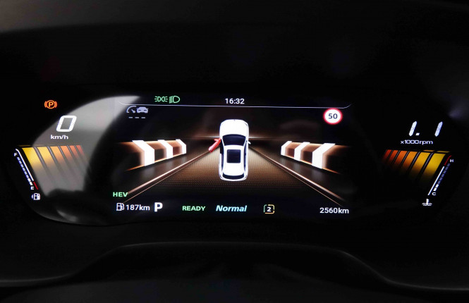 MG_MG_ZS_2652512_44.jpg MG_MG_ZS_2652512_44.jpg