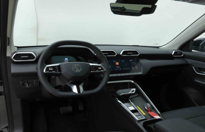 MG_MG_ZS_2654798_7.jpg MG_MG_ZS_2654798_7.jpg