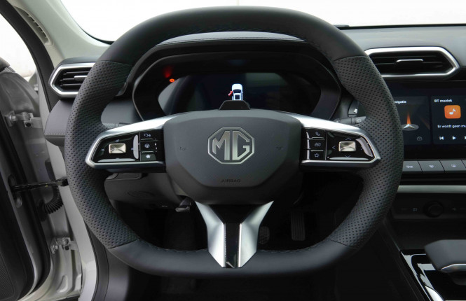 MG_MG_ZS_2654816_9.jpg MG_MG_ZS_2654816_9.jpg