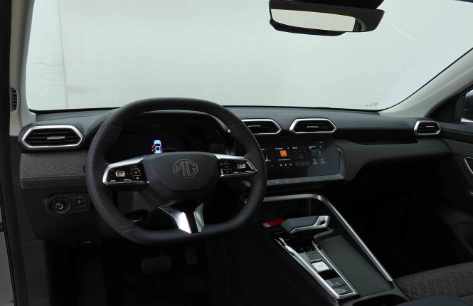 MG_MG_ZS_2654993_7.jpg
