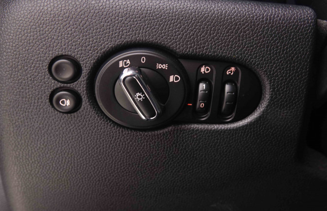 MINI_MINI_COOPERCABR_2549809_14.jpg