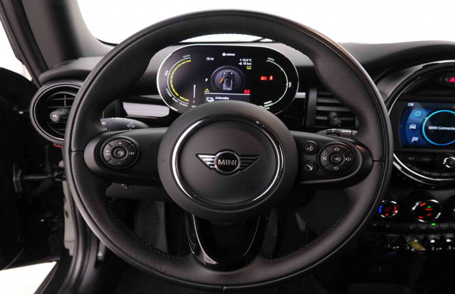 MINI_MINI_COOPERSE_2549534_9.jpg MINI_MINI_COOPERSE_2549534_9.jpg