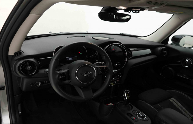 MINI_MINI_COOPERSE_2653689_7.jpg