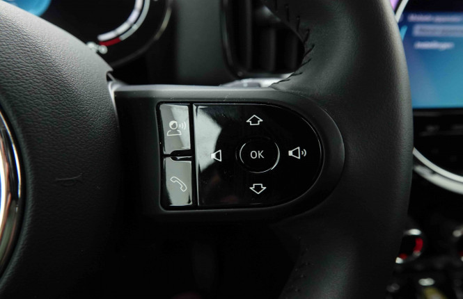 MINI_MINI_COUNTRYMAN_2654182_19.jpg