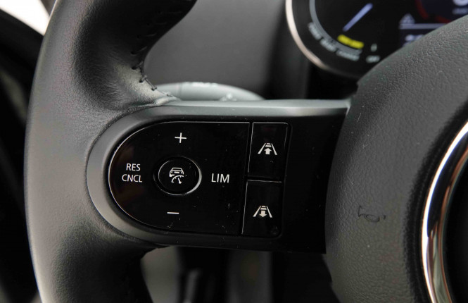 MINI_MINI_COUNTRYMAN_2654392_18.jpg