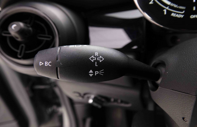 MINI_MINI_ONE_2551395_22.jpg MINI_MINI_ONE_2551395_22.jpg