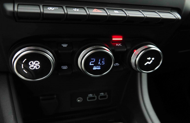 MITSUBISHI_MITSUBISHI_ASX_2654071_11.jpg MITSUBISHI_MITSUBISHI_ASX_2654071_11.jpg