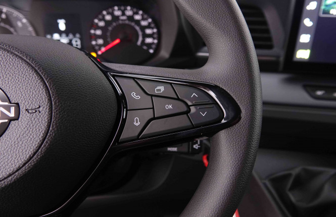 NISSAN_NISSAN_INTERSTAR_2548728_19.jpg