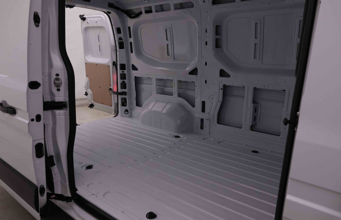 NISSAN_NISSAN_INTERSTAR_2548728_6.jpg