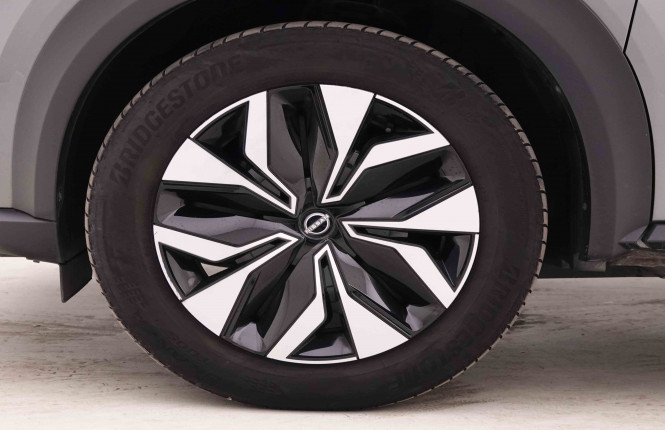 NISSAN_NISSAN_JUKE_2547613_19.jpg