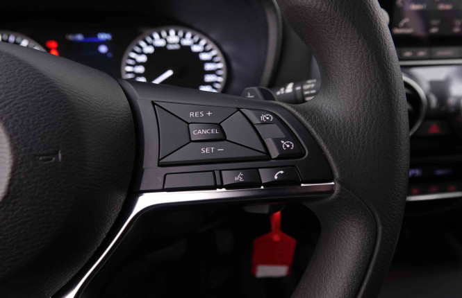 NISSAN_NISSAN_JUKE_2547617_16.jpg