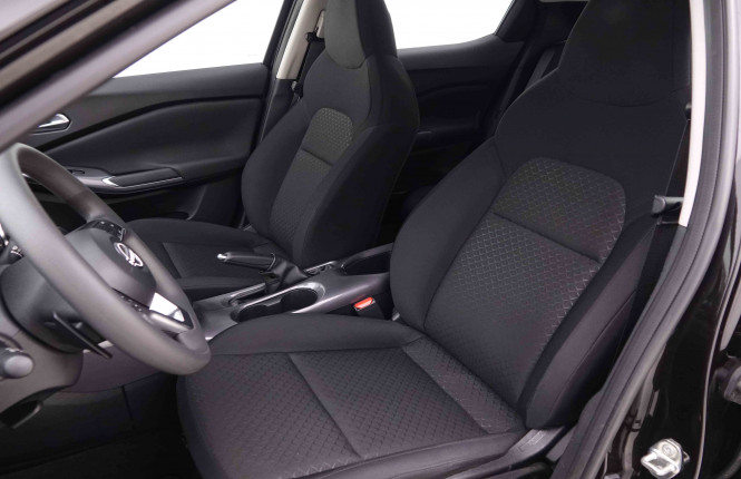 NISSAN_NISSAN_JUKE_2547617_6.jpg