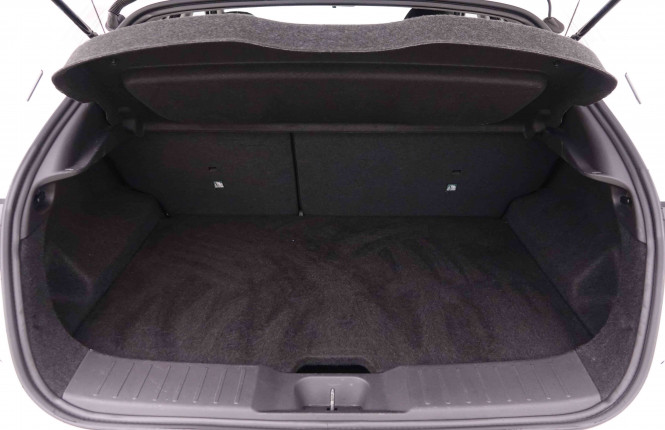 NISSAN_NISSAN_JUKE_2547619_5.jpg