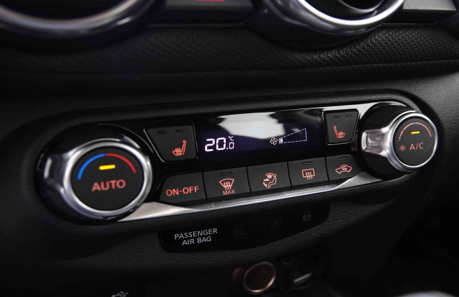 NISSAN_NISSAN_JUKE_2547624_11.jpg