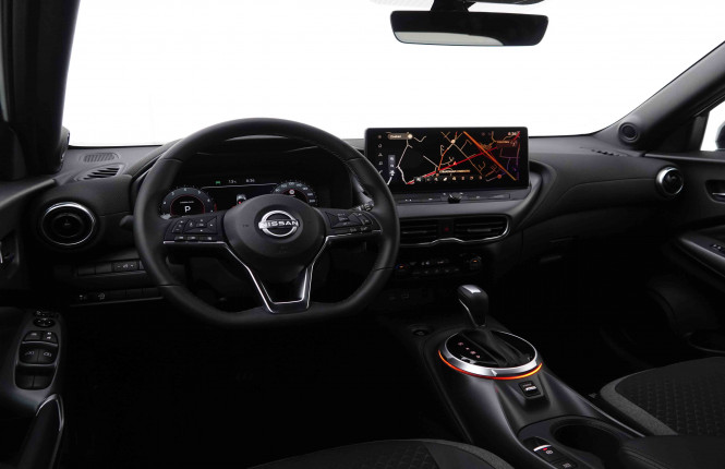 NISSAN_NISSAN_JUKE_2547726_7.jpg