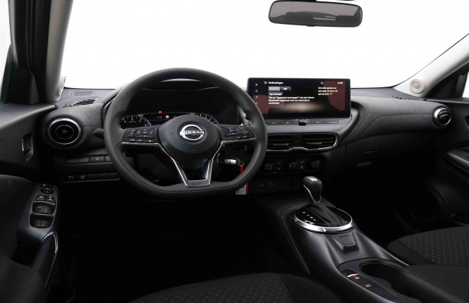 NISSAN_NISSAN_JUKE_2548799_7.jpg