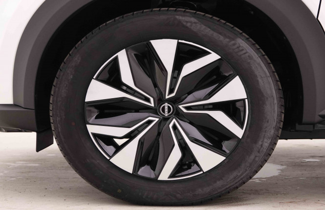 NISSAN_NISSAN_JUKE_2548801_19.jpg
