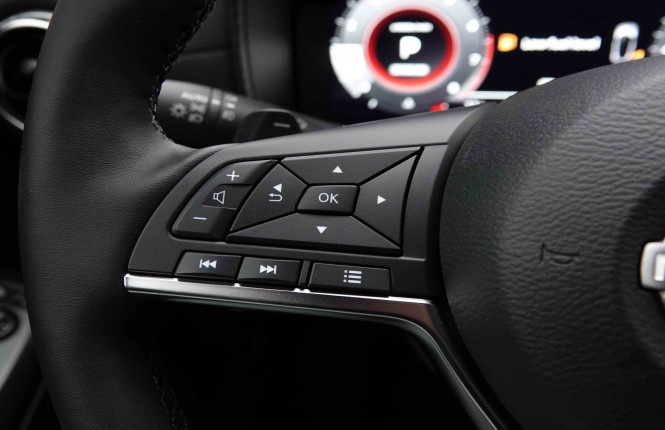 NISSAN_NISSAN_JUKE_2653034_16.jpg NISSAN_NISSAN_JUKE_2653034_16.jpg