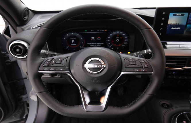 NISSAN_NISSAN_JUKE_2653040_8.jpg