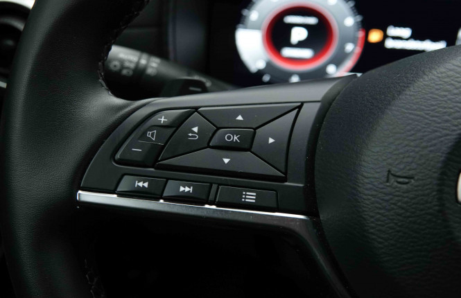 NISSAN_NISSAN_JUKE_2653192_16.jpg NISSAN_NISSAN_JUKE_2653192_16.jpg