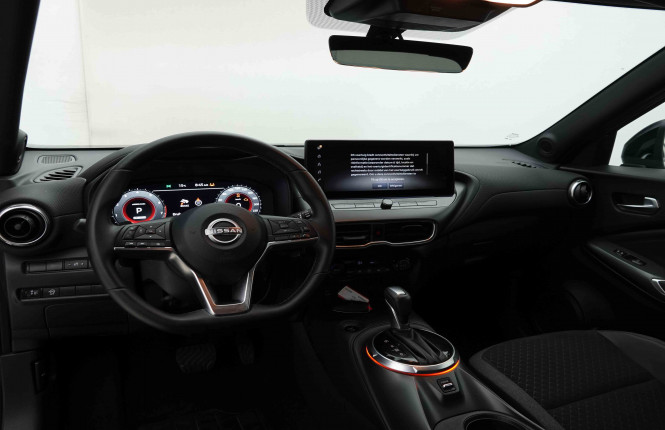 NISSAN_NISSAN_JUKE_2653193_7.jpg
