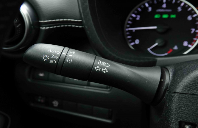 NISSAN_NISSAN_JUKE_2654421_14.jpg