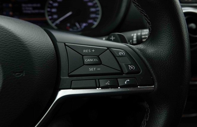 NISSAN_NISSAN_JUKE_2654421_17.jpg