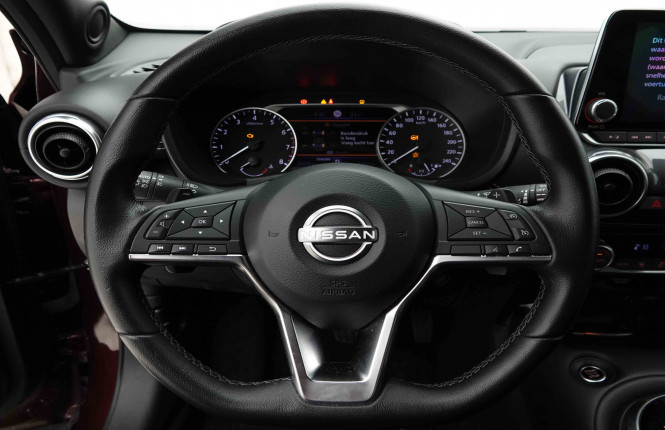 NISSAN_NISSAN_JUKE_2654421_8.jpg