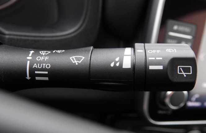 NISSAN_NISSAN_LEAF_2654704_19.jpg