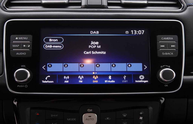 NISSAN_NISSAN_LEAF_2654704_43.jpg