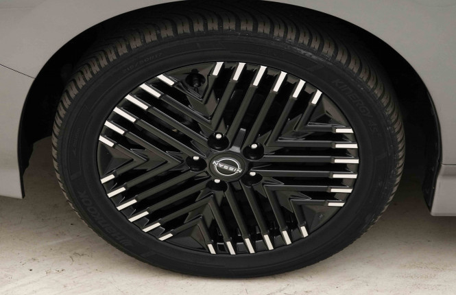 NISSAN_NISSAN_LEAF_2654704_78.jpg