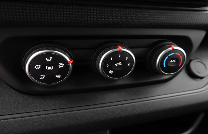 NISSAN_NISSAN_PRIMASTAR_2652987_12.jpg NISSAN_NISSAN_PRIMASTAR_2652987_12.jpg