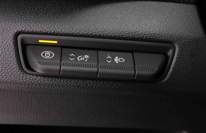 NISSAN_NISSAN_PRIMASTAR_2652987_20.jpg NISSAN_NISSAN_PRIMASTAR_2652987_20.jpg