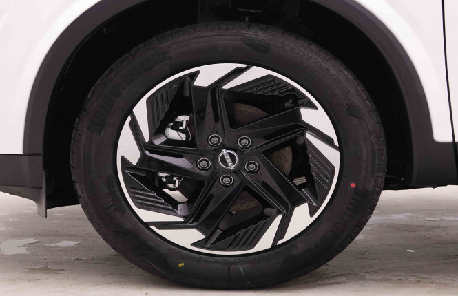 NISSAN_NISSAN_QASHQAI_2446410_19.jpg