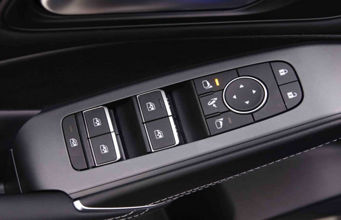 NISSAN_NISSAN_QASHQAI_2547553_18.jpg
