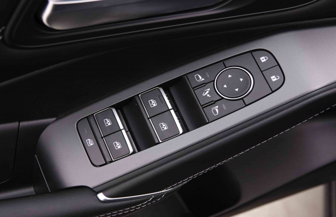 NISSAN_NISSAN_QASHQAI_2547904_19.jpg