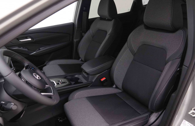 NISSAN_NISSAN_QASHQAI_2547909_6.jpg