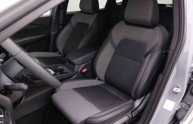 NISSAN_NISSAN_QASHQAI_2548812_6.jpg