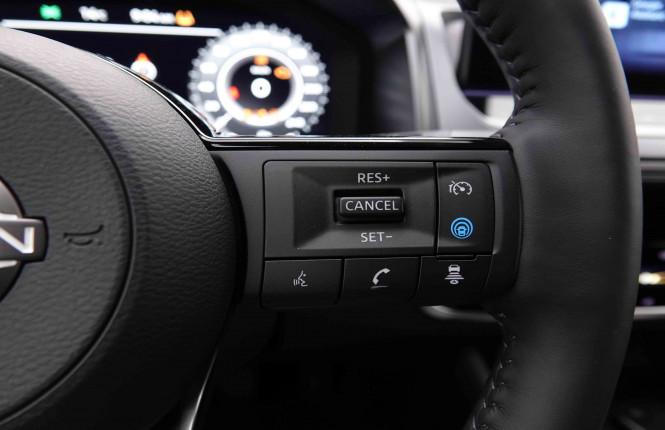 NISSAN_NISSAN_QASHQAI_2550096_16.jpg NISSAN_NISSAN_QASHQAI_2550096_16.jpg